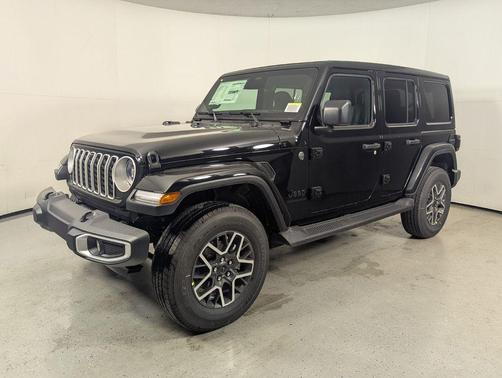 2026 Jeep Wrangler 4-Door Sahara 4x4