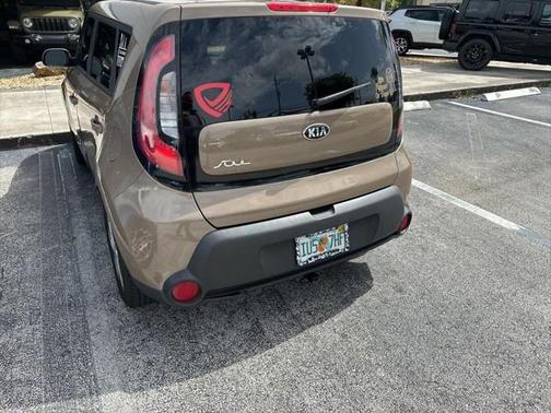 2016 Kia Soul Base