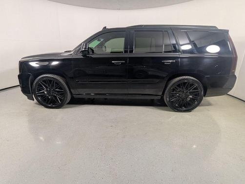 2018 Cadillac Escalade Platinum