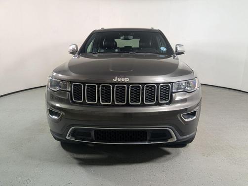 Granite Crystal Metallic Clearcoat 2019 Jeep Grand Cherokee Limited