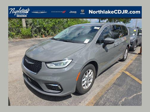 Ceramic Gray Clearcoat 2023 Chrysler Pacifica Touring L