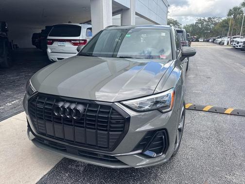 2021 Audi Q3 45 S line Premium