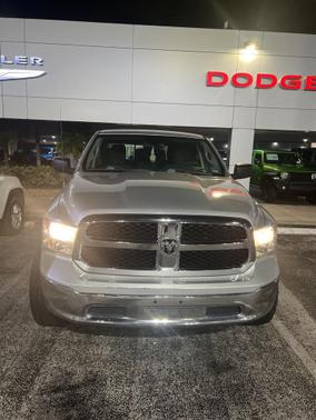 2016 RAM 1500 SLT