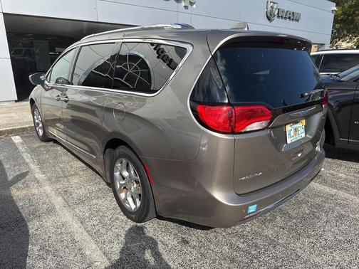 2018 Chrysler Pacifica Limited