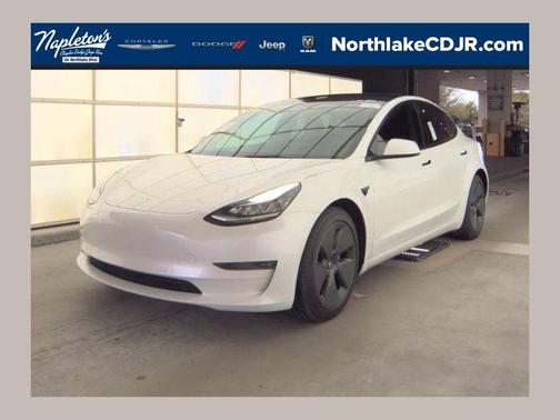 Pearl White Multi-Coat 2022 Tesla Model 3 Long Range