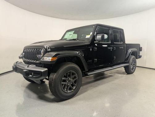 2026 Jeep Gladiator Sport S