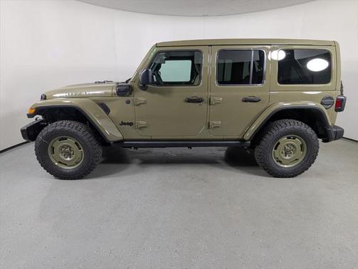 2025 Jeep Wrangler 4xe Willys