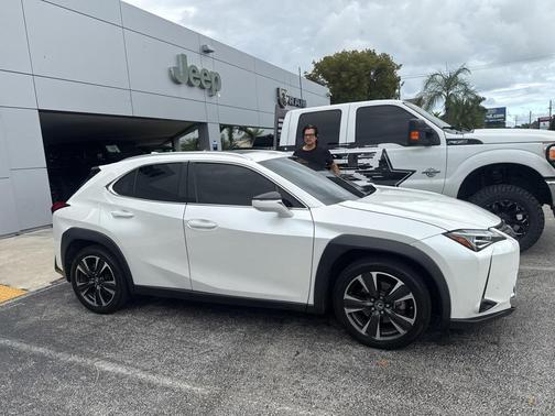 2022 Lexus UX 200 Base