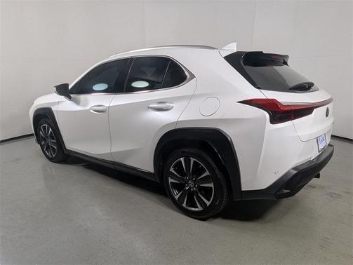 2022 Lexus UX 200 Base