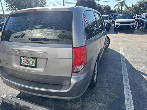 2015 Dodge Grand Caravan AVP/SE