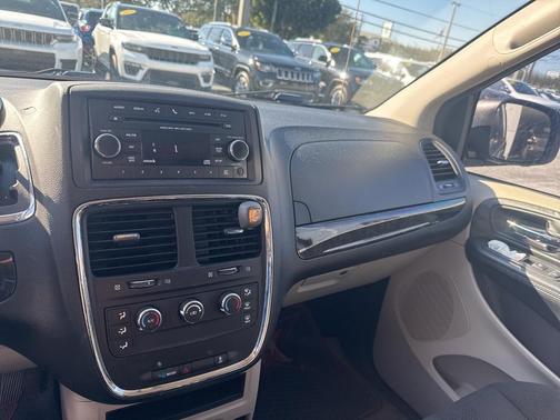 2015 Dodge Grand Caravan AVP/SE