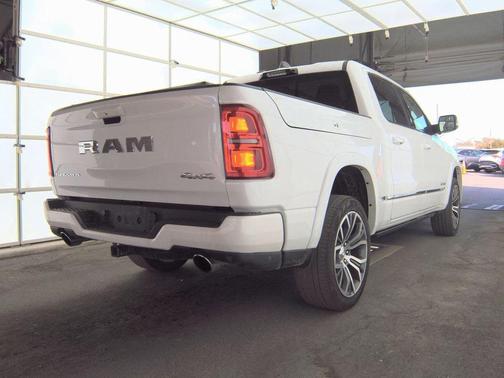 2025 RAM 1500 ST