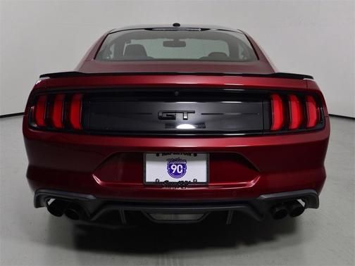 Photo 5 of 25 of 2019 Ford Mustang GT Premium