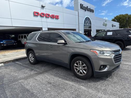 2018 Chevrolet Traverse LT Cloth