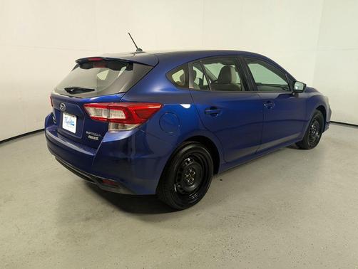 2017 Subaru Impreza 2.0i