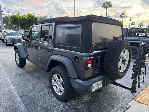 2018 Jeep Wrangler Unlimited Sport
