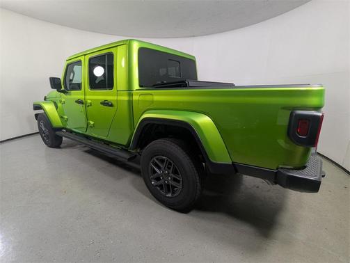 2026 Jeep Gladiator Sport S