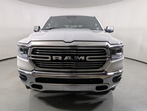 Bright White Clearcoat 2023 RAM 1500 Laramie