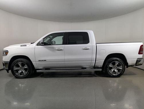 Bright White Clearcoat 2023 RAM 1500 Laramie