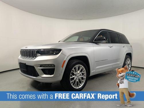 2022 Jeep Grand Cherokee Summit