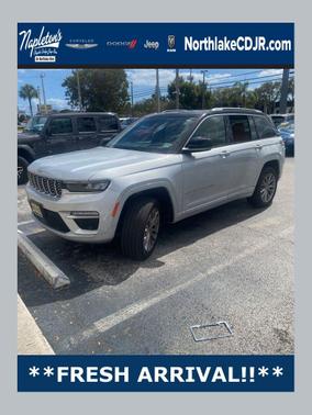 2022 Jeep Grand Cherokee Summit