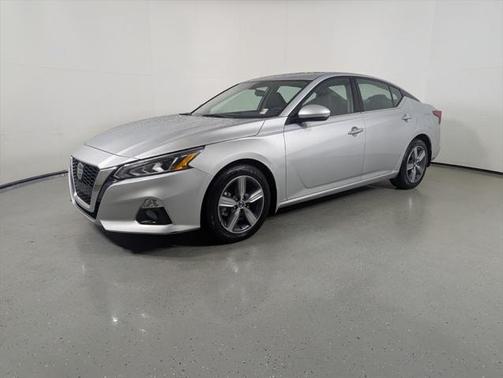 2022 Nissan Altima 2.5 SL
