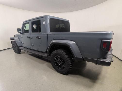 2025 Jeep Gladiator High Tide