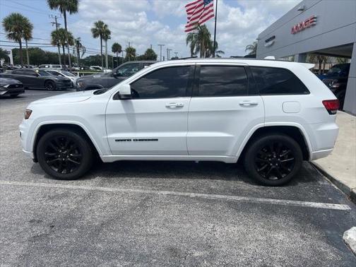 2018 Jeep Grand Cherokee Altitude