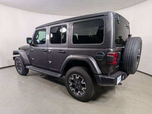 2026 Jeep Wrangler 4-Door Sahara 4x4