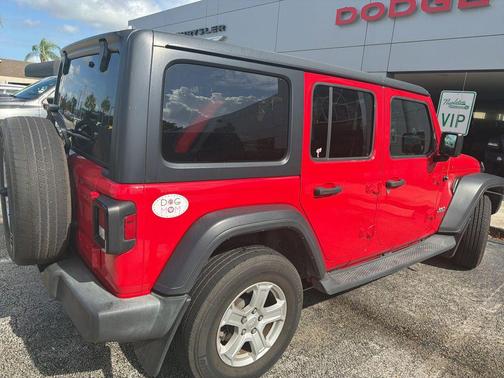 Firecracker Red Clearcoat 2019 Jeep Wrangler Unlimited Sport