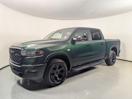 Serrano Green Metallic 2026 RAM 1500 Big Horn/Lone Star