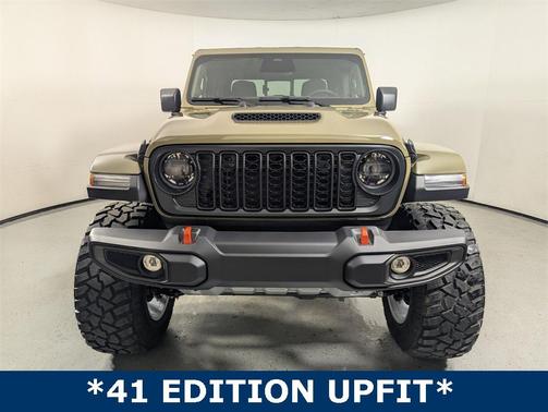 2026 Jeep Gladiator Mojave 4x4