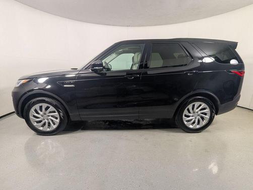 2025 Land Rover Discovery P300 S