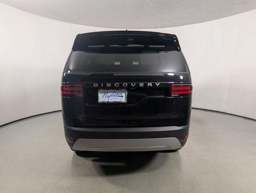 2025 Land Rover Discovery P300 S