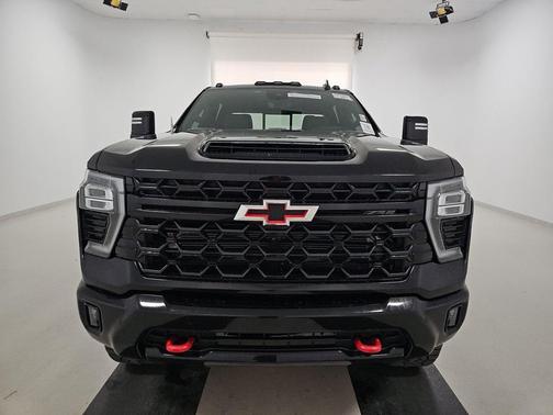 2024 Chevrolet Silverado 2500 4WD Crew Cab Standard Bed ZR2