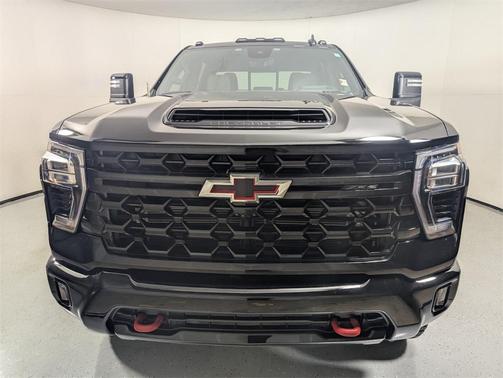 2024 Chevrolet Silverado 2500 4WD Crew Cab Standard Bed ZR2