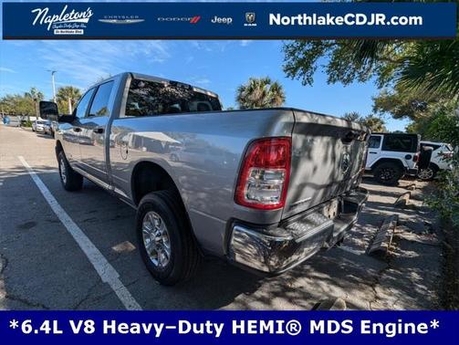 2023 RAM 2500 Big Horn Crew Cab 4x4 6'4' Box
