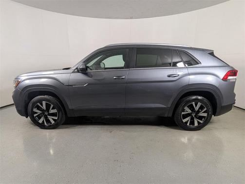 2022 Volkswagen Atlas Cross Sport 2.0T SE