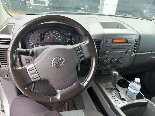 Radiant Silver 2007 Nissan Titan SE Crew Cab