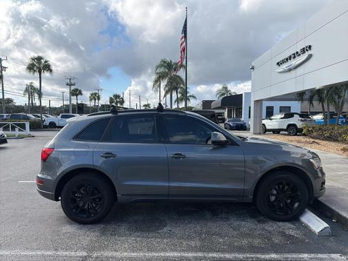 2015 Audi Q5 2.0T Premium Plus