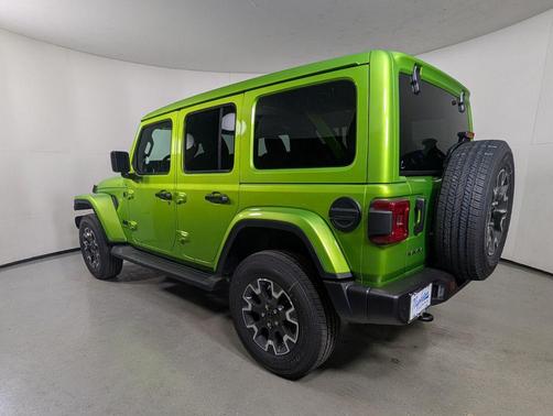2026 Jeep Wrangler 4-Door Sahara 4x4