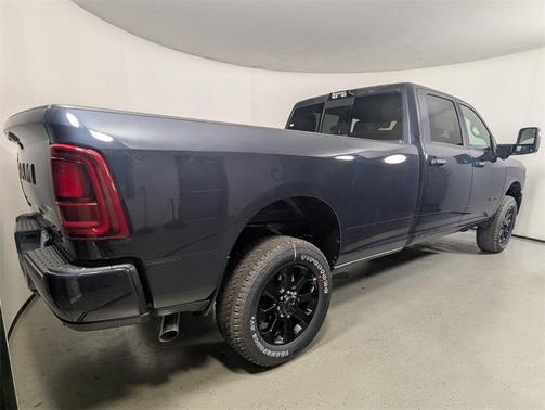 2026 RAM 2500 Big Horn Crew Cab 4x4 8' Box