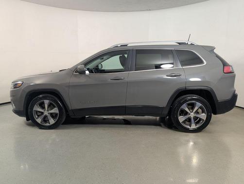 Sting-Gray Clearcoat 2019 Jeep Cherokee Limited
