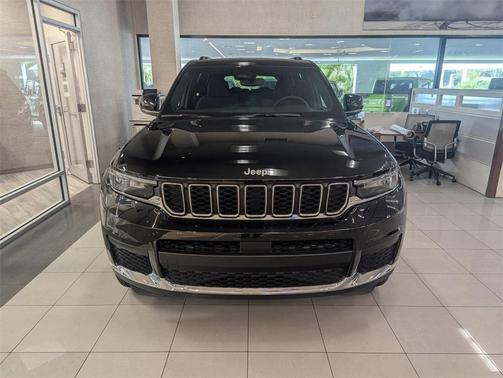 2024 Jeep Grand Cherokee L Laredo
