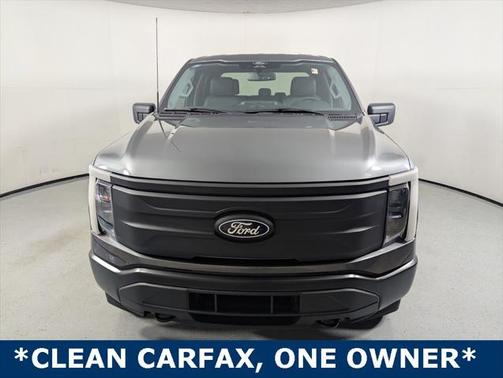 2024 Ford F-150 Lightning Pro