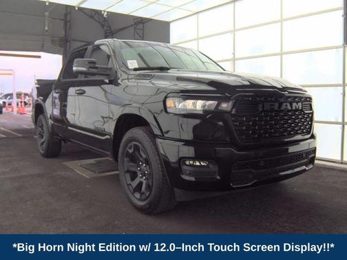 Diamond Black Crystal Pearlcoat 2025 RAM 1500 Big Horn/Lone Star