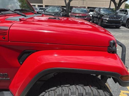 2021 Jeep Gladiator Sport