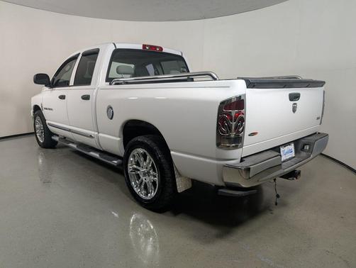 White 2006 Dodge Ram 1500 SLT Quad Cab