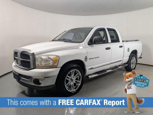 White 2006 Dodge Ram 1500 SLT Quad Cab