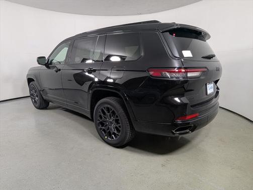 2025 Jeep Grand Cherokee L Summit Reserve